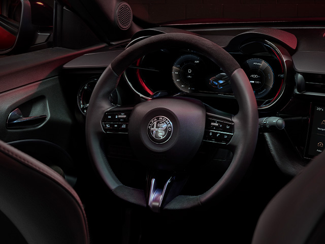 Alfa Romeo Junior - Junior Elettrica 2024 Intérieur - Volant