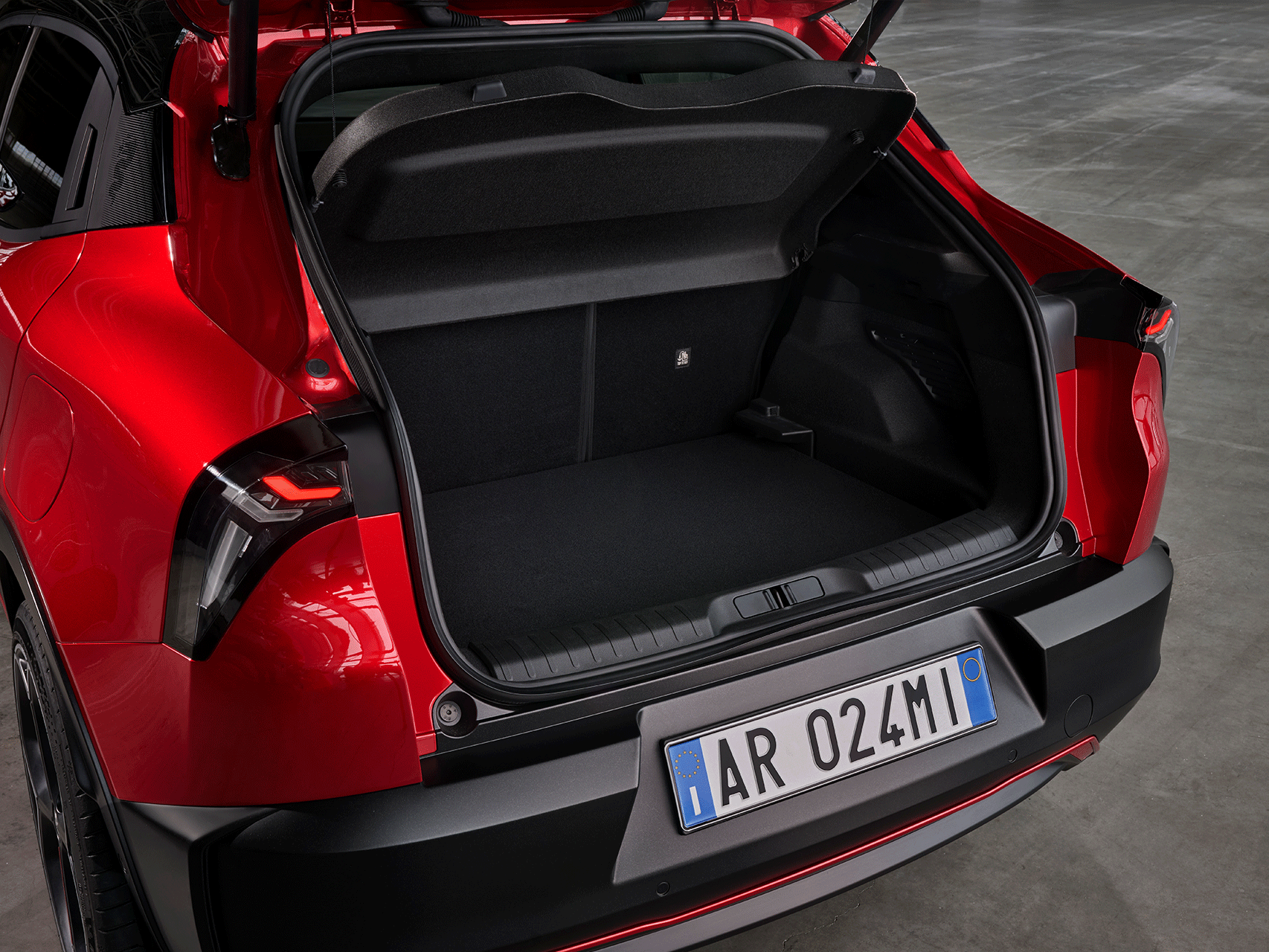 MTM Tapis De Coffre Pour Honda Jazz IV/Jazz Crosstar (Hybrid) 06.2020- Sur Mesure, Bac De Protection Antiderapant, Cod. 9049