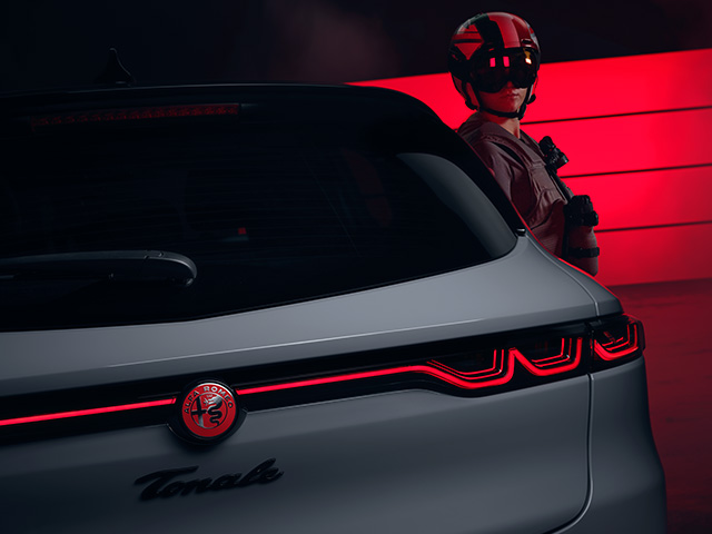 Badge Alfa Romeo rouge