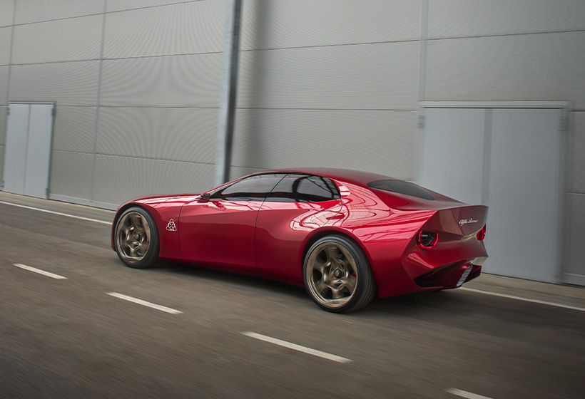 Alfa Romeo Cuorerosso interior and future-facing cockpit
