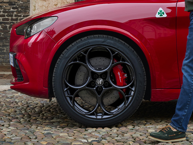 Wheels and calipers