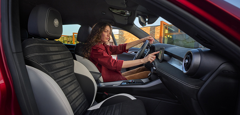 Alfa Romeo Tonale - Grille de Contenu - Équipe