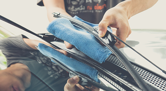 Essuie-glaces Avant Pour ALFA ROMEO BRERA - Paire 55/45 Cm, Aero Flat, Avec Adaptateurs